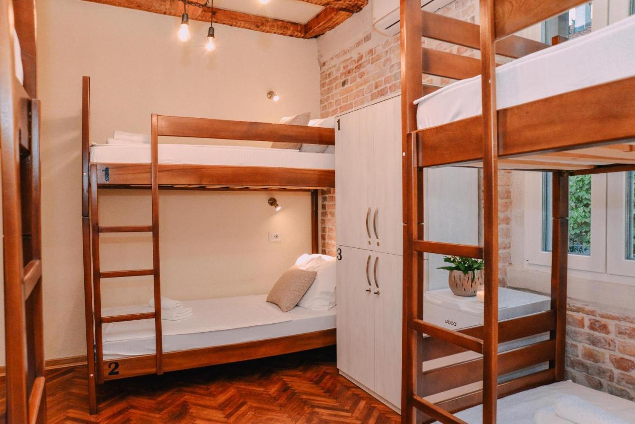 Step To Kotor Bay Guesthouse מראה חיצוני תמונה