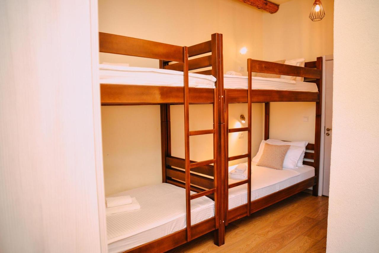 Step To Kotor Bay Guesthouse מראה חיצוני תמונה