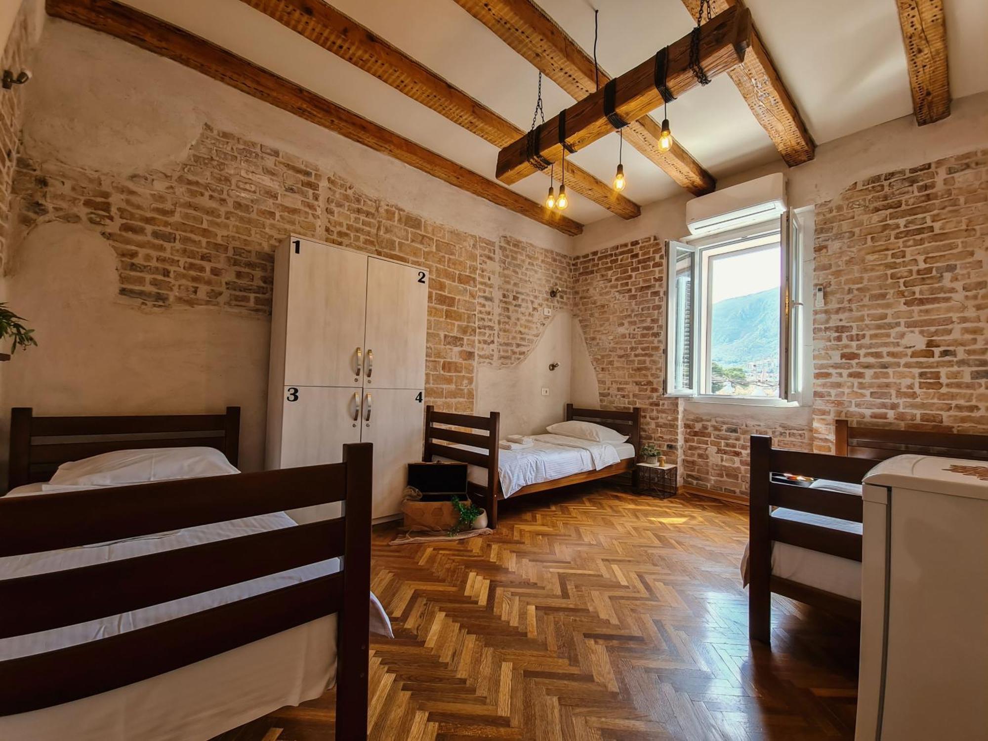 Step To Kotor Bay Guesthouse מראה חיצוני תמונה